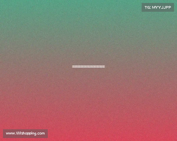 《电竞锦鲤驾到：她的操作让职业选手都喊救命》